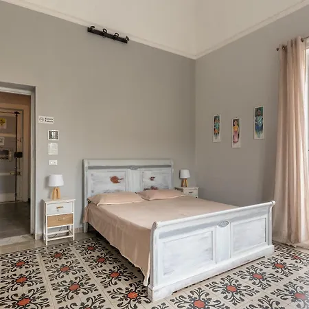Mag 2* Palermo